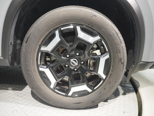 エクストレイル X e-4ORCE エクストリーマーX ワンオーナー 禁煙車 ルーフレール メーカーナビ アラウンドビューM エマブレ スマートルームミラー ETC2.0 純正ドラレコ前後 AC100V電源 スマートキー2個 カプロンシート 前席電動シート 全席シートヒーター(17枚目)