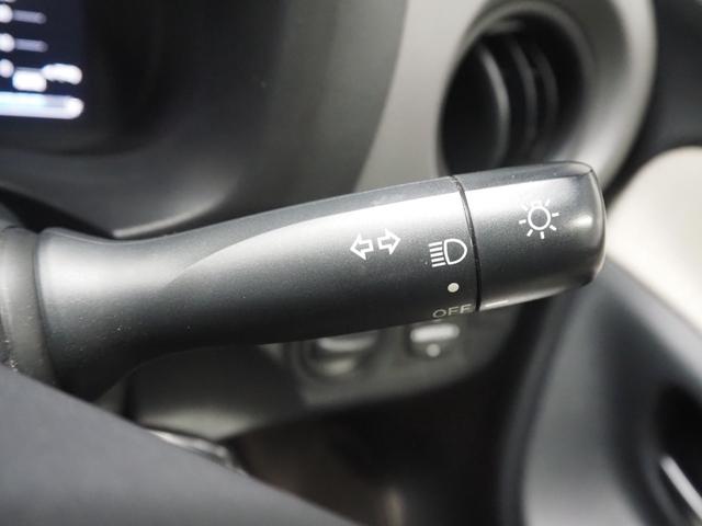 ヴィッツ F スマートストップパッケージ ワンオーナー 禁煙車 純正SDナビ バックカメラ CD BT ワンセグ ドラレコ前 ETC Aストップ キーレス スペアキー有(40枚目)