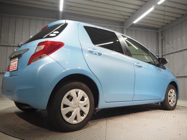 ヴィッツ F スマートストップパッケージ ワンオーナー 禁煙車 純正SDナビ バックカメラ CD BT ワンセグ ドラレコ前 ETC Aストップ キーレス スペアキー有(50枚目)