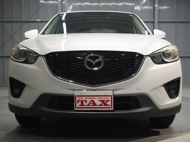 ＣＸ－５ ２０Ｓ　ワンオーナー　禁煙車　社外ＳＤナビ　バックカメラ　ｉ－ｓｔｏｐ　ＣＤ　ＤＶＤ　ＢＴ　ＤＴＶ　ステアリングスイッチ　社外ドラレコ　ＥＴＣ　キセノンヘッドライト　アダプティブフロントライティングシステム　スマートキー２個　純正１７インチアルミ（5枚目）