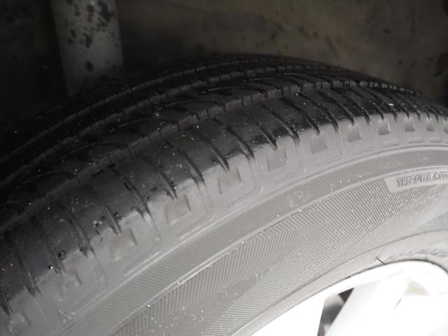 ＣＸ－５ ２０Ｓ　ワンオーナー　禁煙車　社外ＳＤナビ　バックカメラ　ｉ－ｓｔｏｐ　ＣＤ　ＤＶＤ　ＢＴ　ＤＴＶ　ステアリングスイッチ　社外ドラレコ　ＥＴＣ　キセノンヘッドライト　アダプティブフロントライティングシステム　スマートキー２個　純正１７インチアルミ（15枚目）