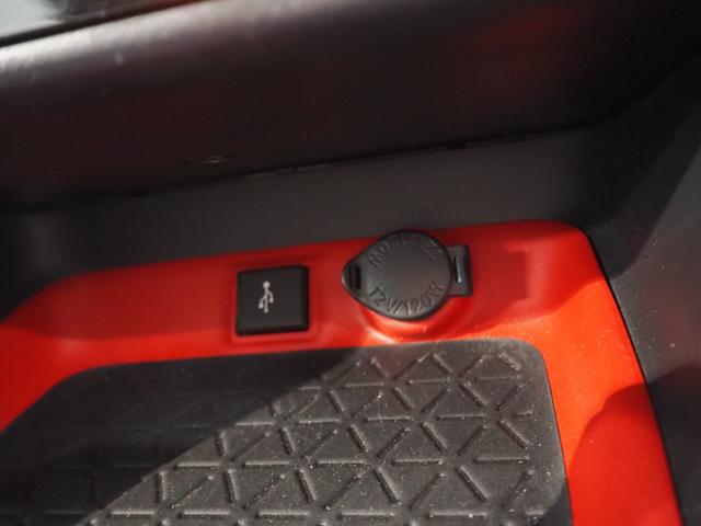 ＲＡＶ４ アドベンチャー　オフロードパッケージ　ルーフレール　禁煙　黒革シート　前席シートヒーター・シートベンチレーション　運転席電動シート　ステアリングヒーター　パワーバックドア　ディスプレイオーディオ　バックカメラ　セーフティセンス　純正ドラレコ前後　ＥＴＣ（40枚目）