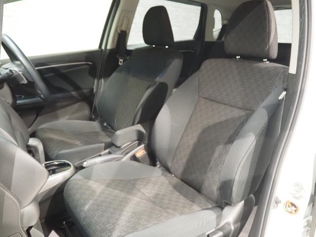 フィット 13G・Sパッケージ 禁煙車 社外SDナビ バックカメラ あんしんパッケージ F・L・Sパッケージ CTBA ECON ステアリングスイッチ ETC スマートキー CD DVD BT DTV LEDヘッドライト 純正15インチAW(28枚目)