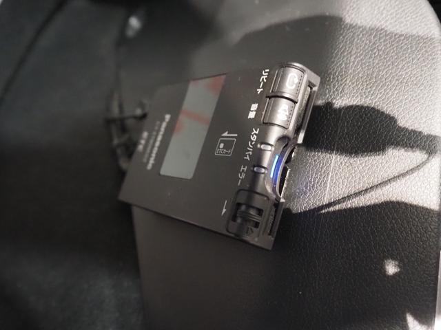 フィット 13G・Sパッケージ 禁煙車 社外SDナビ バックカメラ あんしんパッケージ F・L・Sパッケージ CTBA ECON ステアリングスイッチ ETC スマートキー CD DVD BT DTV LEDヘッドライト 純正15インチAW(38枚目)