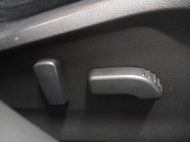 ☆前席電動シート☆　手動に比べとても細かいドライビングポジションを設定できます！