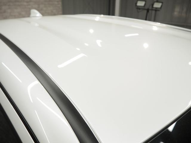 ヤリスクロス ハイブリッドZ モデリスタフルエアロ 登録済未使用車 禁煙車 純正DAナビ パノラミックビューモニター セーフティセンス クリアランスソナー Aハイビーム ETC2.0 スマートキー2個 ステアリングヒーター ハーフレザー 前席シートヒーター 運転席電動シート(7枚目)