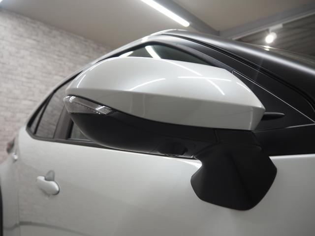 ヤリスクロス ハイブリッドZ モデリスタフルエアロ 登録済未使用車 禁煙車 純正DAナビ パノラミックビューモニター セーフティセンス クリアランスソナー Aハイビーム ETC2.0 スマートキー2個 ステアリングヒーター ハーフレザー 前席シートヒーター 運転席電動シート(8枚目)