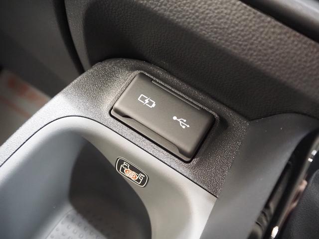 シエンタ ハイブリッドZ 禁煙車 両側電動スライド DAナビ パノラミックビュー シフトサイドP トヨタチームメイトアドバンスドパーク コンフォートパッケージ セーフティセンス ETC2.0 AC100V電源 前シートヒーター(39枚目)