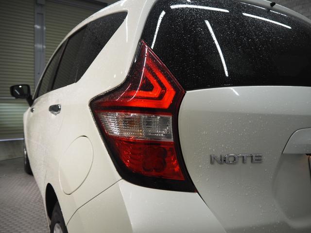 ノート Ｘ　ＤＩＧ－Ｓ　禁煙車　純正ナビ　アラウンドビューモニター　スマートルームミラー　クリアランスソナー　スマートキー２個　ＬＥＤヘッドライト　オートライト　ＥＴＣ　レーンキープ　エマブレ　スーパーチャージャー（12枚目）