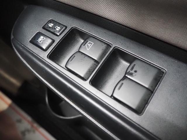 ノート Ｘ　ＤＩＧ－Ｓ　禁煙車　純正ナビ　アラウンドビューモニター　スマートルームミラー　クリアランスソナー　スマートキー２個　ＬＥＤヘッドライト　オートライト　ＥＴＣ　レーンキープ　エマブレ　スーパーチャージャー（40枚目）