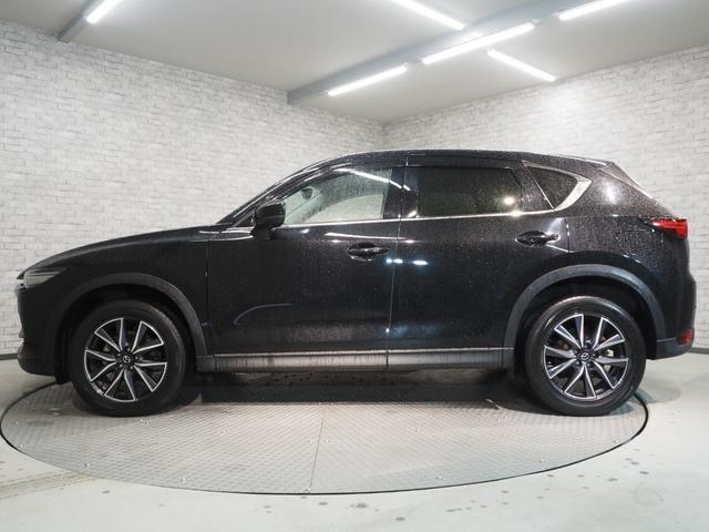 ＣＸ－５ ２５Ｓ　Ｌパッケージ　２５Ｓ　Ｌパッケージ（５名）　雹凹み有　メーカーナビ　黒革シート　パワーバックドア　純正１９アルミ　ＬＥＤヘッドライト　ＥＴＣ　バックカメラ　シートヒーター　パワーシート　ステアリングヒーター（7枚目）