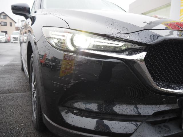 ＣＸ－５ ２５Ｓ　Ｌパッケージ　２５Ｓ　Ｌパッケージ（５名）　雹凹み有　メーカーナビ　黒革シート　パワーバックドア　純正１９アルミ　ＬＥＤヘッドライト　ＥＴＣ　バックカメラ　シートヒーター　パワーシート　ステアリングヒーター（9枚目）