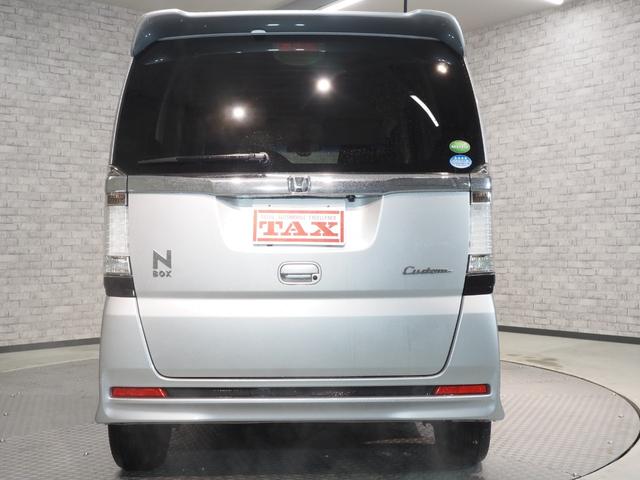 Ｎ－ＢＯＸカスタム Ｇ　ターボＳＳパッケージ　禁煙車　両側電動スライドドア　あんしんＰ　ターボパッケージ　Ａパッケージ　純正ＳＤナビ　バックカメラ　パドルシフト　ＣＴＢＡ　クルコン　ＥＣＯＮ　ステアリングスイッチ　ＥＴＣ　スマートキー２個　キセノン　純正１５インチアルミ（6枚目）