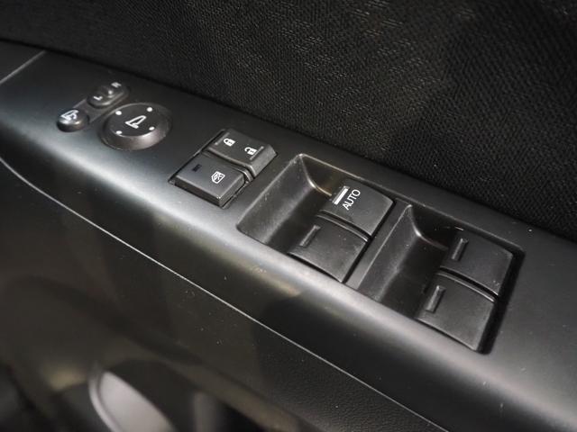 Ｎ－ＢＯＸカスタム Ｇ　ターボＳＳパッケージ　禁煙車　両側電動スライドドア　あんしんＰ　ターボパッケージ　Ａパッケージ　純正ＳＤナビ　バックカメラ　パドルシフト　ＣＴＢＡ　クルコン　ＥＣＯＮ　ステアリングスイッチ　ＥＴＣ　スマートキー２個　キセノン　純正１５インチアルミ（41枚目）