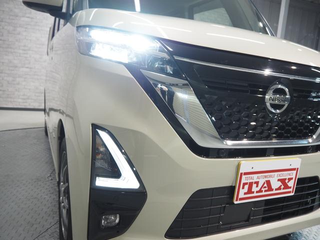 ルークス ハイウェイスター　Ｘ　ハンズフリースライドドア　純正ＳＤナビ　アラウンドビューモニター　エマージェンシーブレーキ　ＶＤＣ　ソナー　車線逸脱警報　ＥＴＣ　スマートキー２個　オートライト　社外１４インチＡＷ（9枚目）