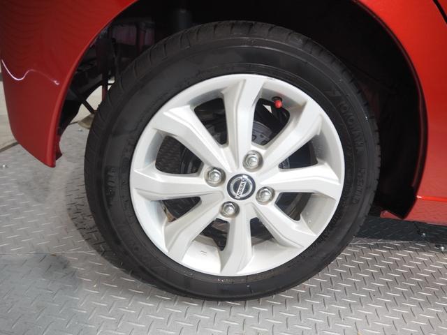 デイズ Ｘ　ワンオーナー　禁煙車　オリジナルナビ取付パック　インテリジェントアラウンドビューモニター　純正ＳＤナビ　ドラレコ　スマートキー２個　エマージェンシーブレーキ　ＶＤＣ　車線逸脱警報　先行車発進お知らせ　ソナー　オートライト　純正１４インチアルミ（18枚目）