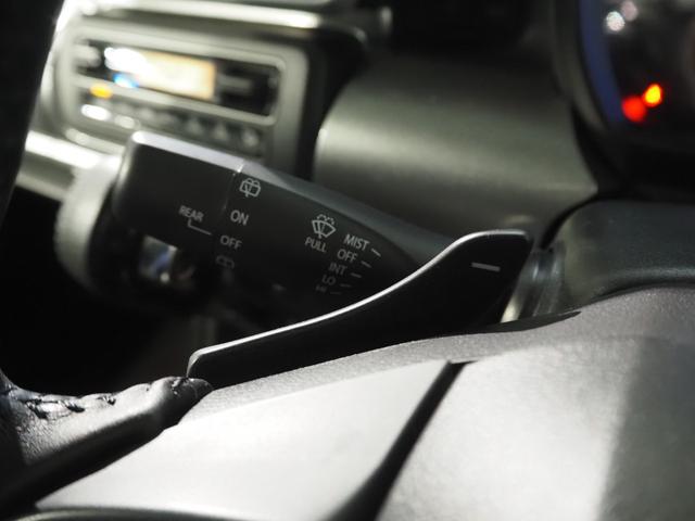 ���p�h���V�t�g���@�w�悾���̑���ɂ���āA�X�e�A�����O�����𗣂����ƂȂ��u���ɃV�t�g�̃A�b�v�_�E�����\�ł��B�`�s�Ԃł��}�j���A�����o���y���ނ��Ƃ��ł��܂��I