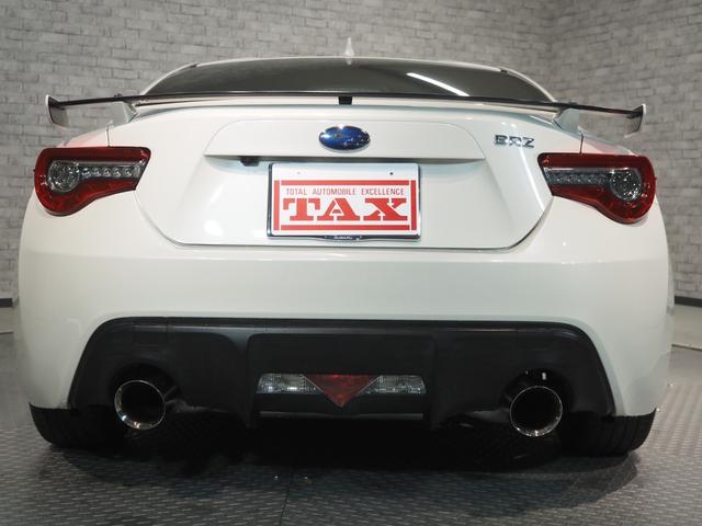 ＢＲＺ Ｓ　禁煙車　ＳＴＩマフラー・タワーバー　純正ＳＤナビ　Ｂカメラ　ハーフレザー　トランクスポイラー　前席シートヒーター　クルコン　ＬＥＤアクセサリーライナー　ＥＴＣ　ＣＤ　ＤＶＤ　ＢＴ　ＤＴＶ　純正ドラレコ　純正１７インチＡＷ　スペアキー有り（6枚目）