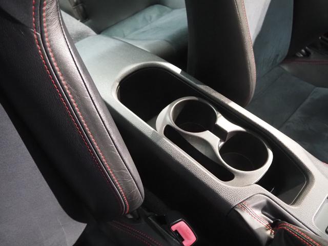 ＢＲＺ Ｓ　禁煙車　ＳＴＩマフラー・タワーバー　純正ＳＤナビ　Ｂカメラ　ハーフレザー　トランクスポイラー　前席シートヒーター　クルコン　ＬＥＤアクセサリーライナー　ＥＴＣ　ＣＤ　ＤＶＤ　ＢＴ　ＤＴＶ　純正ドラレコ　純正１７インチＡＷ　スペアキー有り（47枚目）