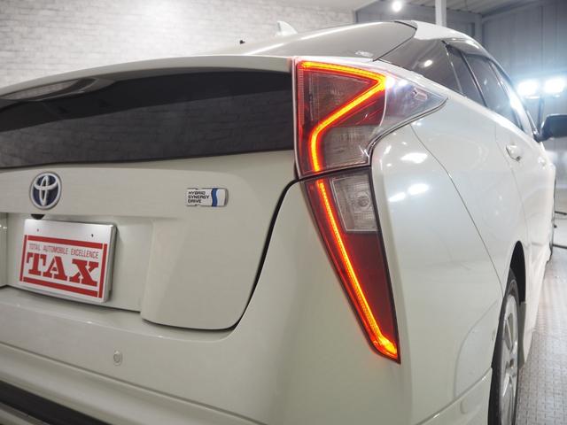 プリウス Ｓセーフティプラス　禁煙車　モデリスタフルエアロ　純正ナビ　ＣＤ／ＤＶＤ／ＤＴＶ／ＢＴ　Ｂカメラ　セーフティセンス　パーキングアシスト　クリアランスソナー　ＨＵＤ　Ａハイビーム　ＬＥＤヘッドライト　フォグ　純正１５インチＡＷ　取保（12枚目）