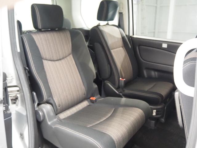 セレナ ２．０ＨスターＨＹＢＲＩＤＡシャンテ２列目Ｓ－ＵＰ　ＡＳＰ　ワンオーナー　禁煙車　両側電動スライドドア　純正ナビ　バックカメラ　後席モニター　エマージェンシーブレーキ　クルコン　ＥＴＣ　スマートキー２個　キセノンヘッドライト　純正１６インチアルミ（31枚目）