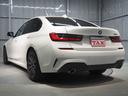 3シリーズ 320i Mスポーツ 禁煙車 純正ナビ パノラミックビューM インテリジェントセーフティ ターボ Aストップ 前後ドラレコ ETC スマートキー パドルシフト ハーフレザーシート 前席シートヒーター・電動シート パワーバックドア LEDライト 純正18インチAW 中古車画像_4