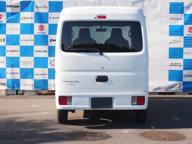 Ｍ　ＦＭ／ＡＭラジオ　禁煙者　アイドリングストップ　認定中古車　エアコン　スペアタイヤ(5枚目)