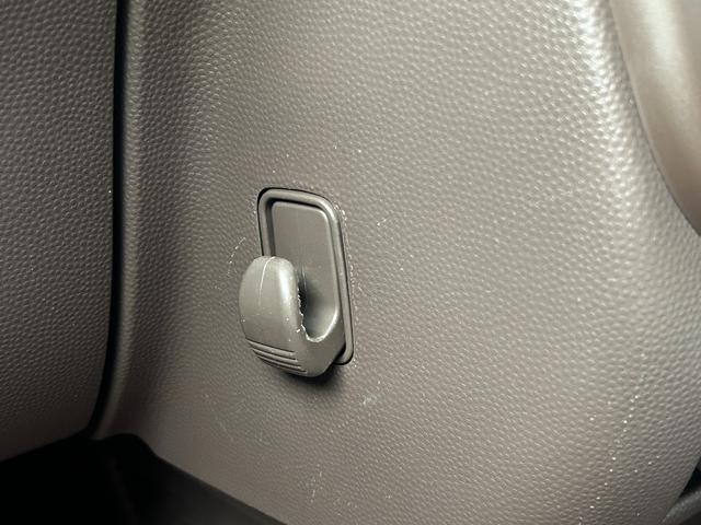 アルトラパンショコラ G 認定中古車 ワンオーナー 禁煙車 Bluetooth 純正ナビ バックカメラ エアバック 革巻きハンドル 合皮シート スマートキー アイドリングストップ ワンセグTV エアコン 取説 保証付き(27枚目)