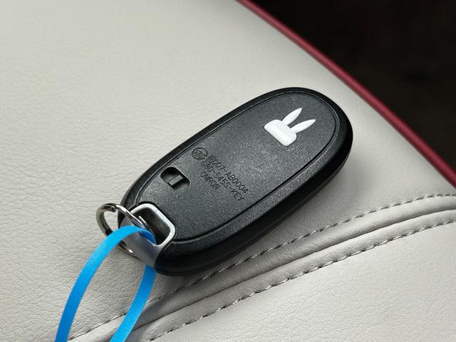 アルトラパンショコラ G 認定中古車 ワンオーナー 禁煙車 Bluetooth 純正ナビ バックカメラ エアバック 革巻きハンドル 合皮シート スマートキー アイドリングストップ ワンセグTV エアコン 取説 保証付き(72枚目)