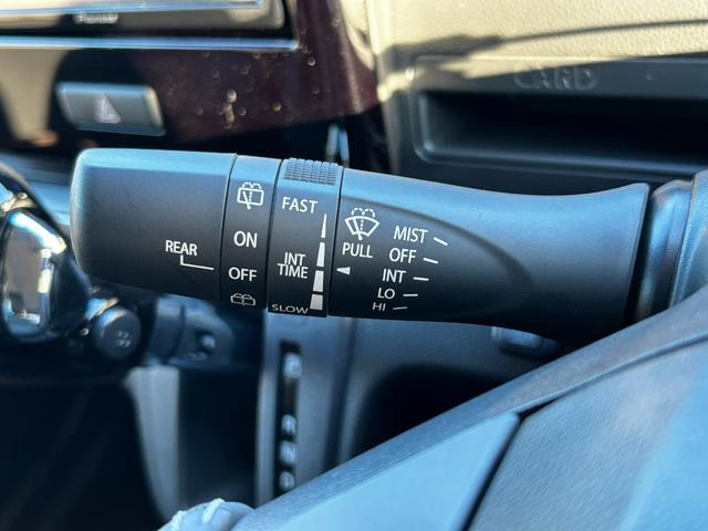 ワゴンＲカスタムＺ ハイブリッドＺＸ　ハイブリッドＺＸ（４名）　アイドリングＳＴＯＰ　キーフリーシステム　カーテンエアバック　盗難防止　シートヒータ　フルフラットシート　パワステ　エアコン　ＬＥＤランプ　ベンチシート　オートクルーズ（32枚目）