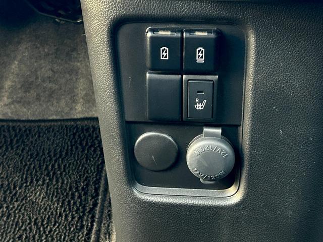 ワゴンＲカスタムＺ ハイブリッドＺＸ　ハイブリッドＺＸ（４名）　アイドリングＳＴＯＰ　キーフリーシステム　カーテンエアバック　盗難防止　シートヒータ　フルフラットシート　パワステ　エアコン　ＬＥＤランプ　ベンチシート　オートクルーズ（70枚目）