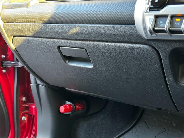 クロスビー ETC2.0 バックカメラ スマートキー 両席シートヒーター 禁煙車 ドラレコ Bluetooth 1年間走行距離無制限保証 衝突被害軽減ブレーキ LEDヘッドライト LEDフォグ ワンオーナー(28枚目)