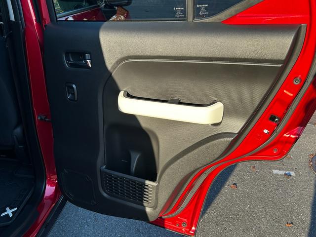 クロスビー ETC2.0 バックカメラ スマートキー 両席シートヒーター 禁煙車 ドラレコ Bluetooth 1年間走行距離無制限保証 衝突被害軽減ブレーキ LEDヘッドライト LEDフォグ ワンオーナー(31枚目)