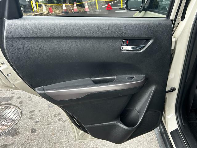 �����̍݌ɂ�����Ƃ������Ƃ́A���낢��Ȕ̔��X�����ĉ��Ȃ��Ă���r�����₷���Ƃ��낪�A���X�̃A�s�[���|�C���g�ł�����܂��I���Љ^���̈��ɏo����Ă��������B