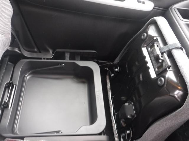 ワゴンRスマイル HYBRID X 3型 電動パーキング LEDライト フォグランプ 後席両側電動スライドドア オーディオステアリングスイッチ(24枚目)