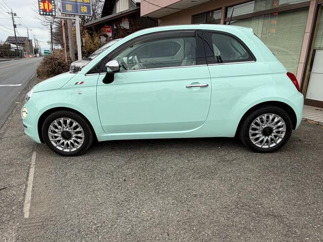 ５００ ツインエア　ラウンジ　ＥＴＣ　ナビ　パークアシスト　アルミホイール　ＨＩＤ　サンルーフ　ＡＴ　盗難防止システム　ＡＢＳ　ＵＳＢ　ミュージックプレイヤー接続可　エアコン　パワーステアリング　パワーウィンドウ　運転席エアバッグ（19枚目）