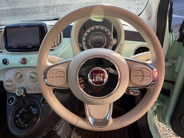 ５００ １．２　ポップ　ＥＴＣ　ナビ　アイドリングストップ　ＡＴ　盗難防止システム　ＡＢＳ　ＥＳＣ　ＵＳＢ　ミュージックプレイヤー接続可　エアコン　パワーステアリング　パワーウィンドウ　運転席エアバッグ（3枚目）