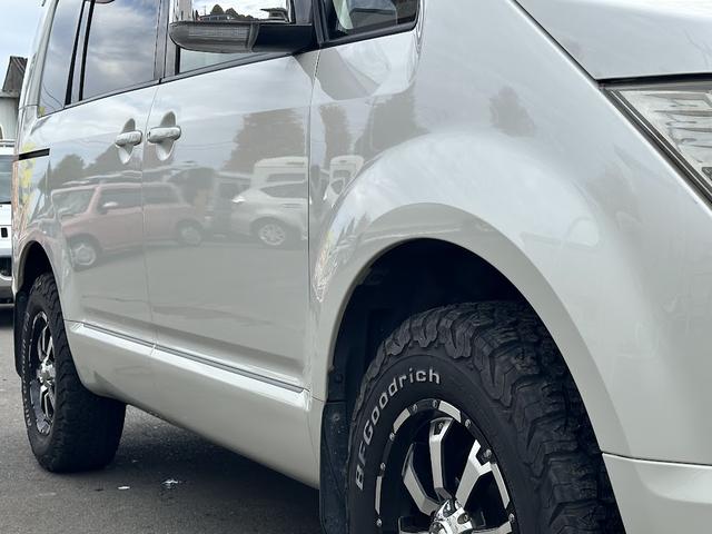 デリカD:5 G ナビパッケージ 両側パワスラ オートステップ 社外16インチアルミマッドタイヤ 後席フリップダウンモニター シートヒーター バックカメラ Bluetooth SDナビ フルセグ地デジ クルーズコントロール 7人乗り(39枚目)