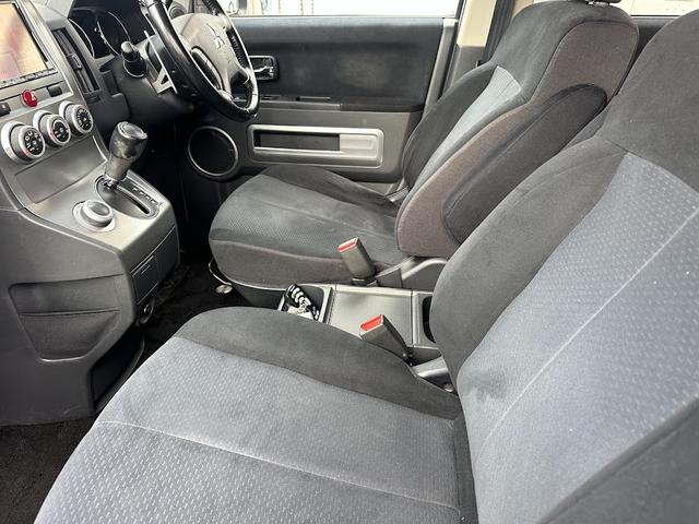 デリカD:5 G パワーパッケージ アルパインデカナビ フルセグ地デジ バックカメラ HDD ミュージックサーバー 後席フリップダウンモニター DVD再生可 ルーフキャリア クルーズコントロール 両側パワースライドドア ETC(15枚目)