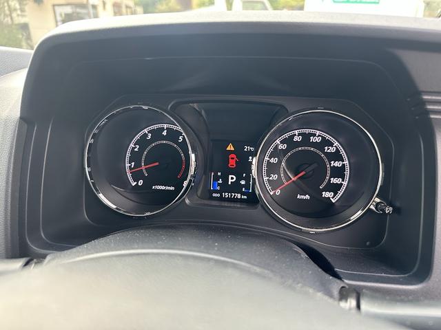 デリカD:5 G パワーパッケージ アルパインデカナビ フルセグ地デジ バックカメラ HDD ミュージックサーバー 後席フリップダウンモニター DVD再生可 ルーフキャリア クルーズコントロール 両側パワースライドドア ETC(28枚目)