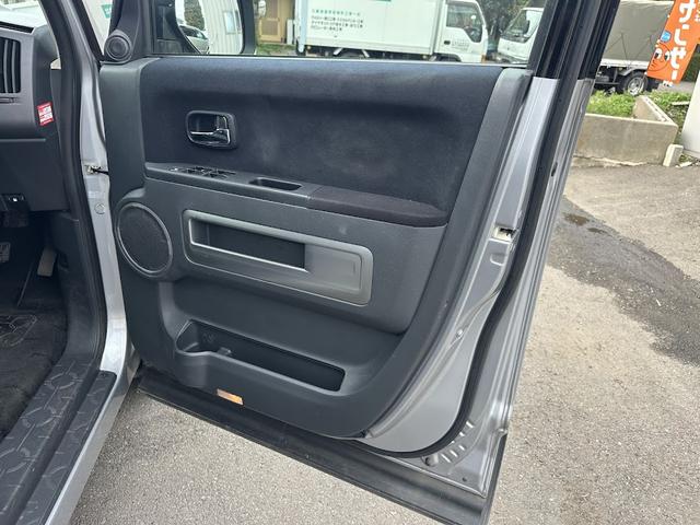 デリカD:5 G パワーパッケージ アルパインデカナビ フルセグ地デジ バックカメラ HDD ミュージックサーバー 後席フリップダウンモニター DVD再生可 ルーフキャリア クルーズコントロール 両側パワースライドドア ETC(36枚目)