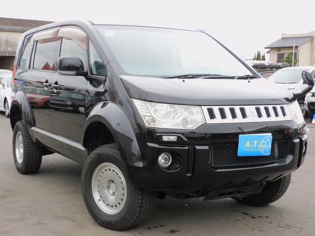 デリカD:5 G パワーパッケージ リフトアップ 両側パワースライドドア 社外アルミ クルーズコントロール パドルシフト 社外ナビ地デジTV バックカメラ ETC 社外マフラー オーバーフェンダー インテリジェントキー HID(2枚目)