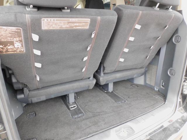 デリカD:5 G パワーパッケージ リフトアップ 両側パワースライドドア 社外アルミ クルーズコントロール パドルシフト 社外ナビ地デジTV バックカメラ ETC 社外マフラー オーバーフェンダー インテリジェントキー HID(10枚目)