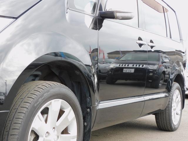 デリカＤ：５ Ｇ　プレミアム　ロックフォードサラウンド　両側パワースライドドア　リアパワーゲート　純正アルミホイール　クルーズコントロール　パドルシフト　シートヒーター　前席パワーシート　クルコン　パドルシフト　ＥＴＣ　スマート（57枚目）