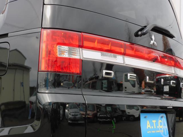 デリカＤ：５ Ｇ　プレミアム　ロックフォードサラウンド　両側パワースライドドア　リアパワーゲート　純正アルミホイール　クルーズコントロール　パドルシフト　シートヒーター　前席パワーシート　クルコン　パドルシフト　ＥＴＣ　スマート（66枚目）