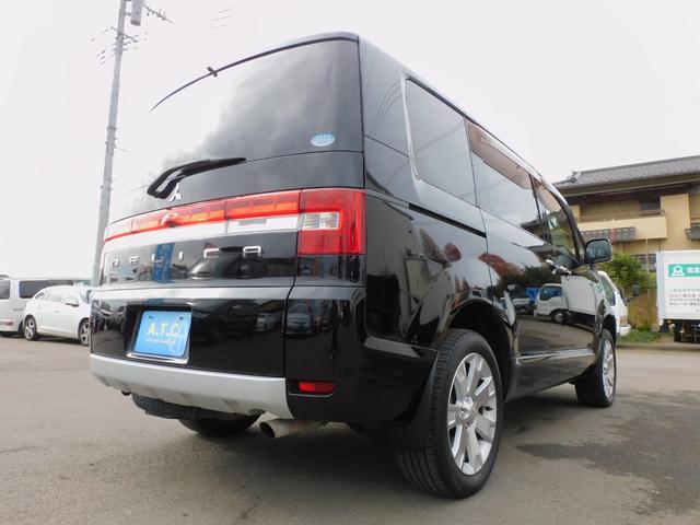 デリカＤ：５ Ｇ　プレミアム　ロックフォードサラウンド　両側パワースライドドア　リアパワーゲート　純正アルミホイール　クルーズコントロール　パドルシフト　シートヒーター　前席パワーシート　クルコン　パドルシフト　ＥＴＣ　スマート（68枚目）