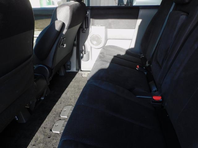 デリカＤ：５ Ｄ　プレミアム　パワーバックドア　両側パワースライドドア　ロックフォードサラウンド　クルーズコントロール　パドルシフト　シートヒーター　Ｂｌｕｅｔｏｏｔｈ　ＤＶＤ再生　バックカメラ　インテリジェントキー　ＥＴＣ（12枚目）