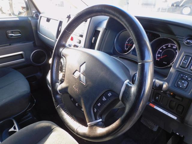 デリカＤ：５ Ｄ　プレミアム　パワーバックドア　両側パワースライドドア　ロックフォードサラウンド　クルーズコントロール　パドルシフト　シートヒーター　Ｂｌｕｅｔｏｏｔｈ　ＤＶＤ再生　バックカメラ　インテリジェントキー　ＥＴＣ（25枚目）