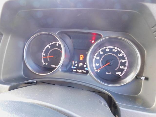 デリカＤ：５ Ｄ　プレミアム　パワーバックドア　両側パワースライドドア　ロックフォードサラウンド　クルーズコントロール　パドルシフト　シートヒーター　Ｂｌｕｅｔｏｏｔｈ　ＤＶＤ再生　バックカメラ　インテリジェントキー　ＥＴＣ（26枚目）