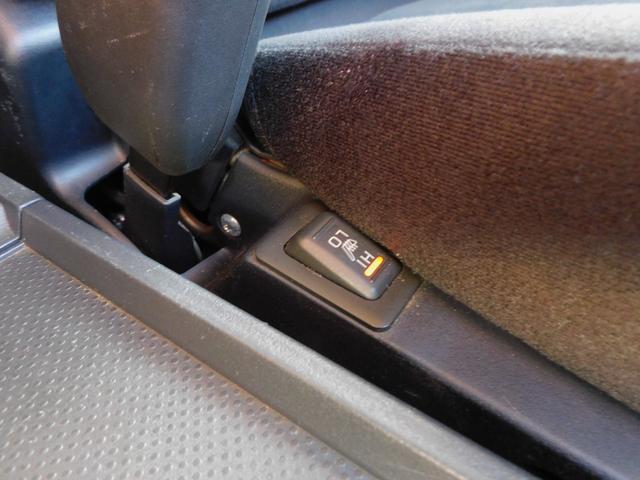 デリカＤ：５ Ｄ　プレミアム　パワーバックドア　両側パワースライドドア　ロックフォードサラウンド　クルーズコントロール　パドルシフト　シートヒーター　Ｂｌｕｅｔｏｏｔｈ　ＤＶＤ再生　バックカメラ　インテリジェントキー　ＥＴＣ（31枚目）